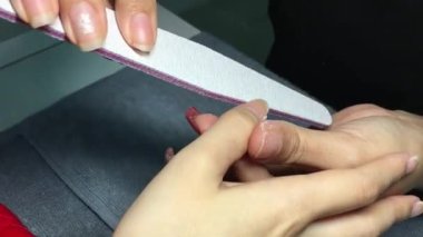 Tırnak manikür çivi salonda alma kadın portre çekim