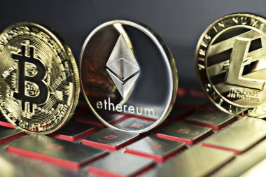 cryptocurrency, Bitcoin, litecoin, ethereum paralar. yakın çekim