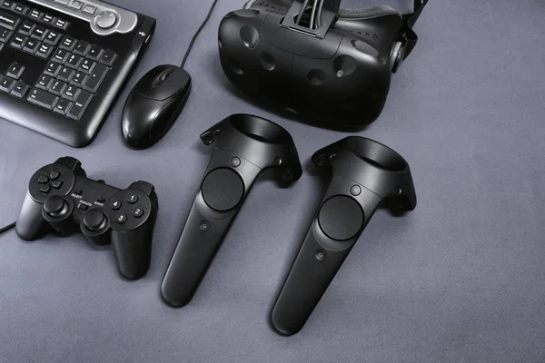 Oyun ve sanal gerçeklik cihazlar