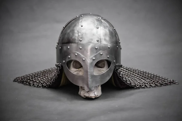 Skull Viking Helmet Gray Background — Stock Photo, Image