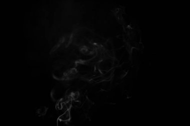 Siyah arkaplanda duman dokusu.