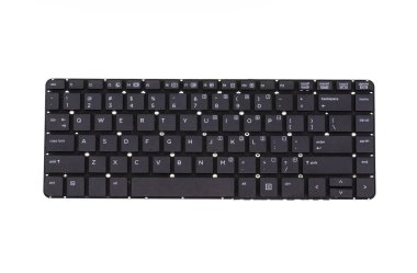 Siyah Bilgisayar klavyesinin resmi beyaz arkaplanda izole edildi.