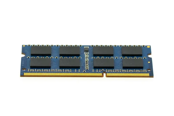Afbeelding van een RAM-geheugen op een witte achtergrond. Apparatuur en Compu — Stockfoto