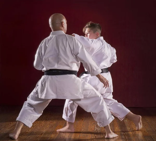 Karate Instructor Teaching Martial Arts Kid — Stock Photo, Image