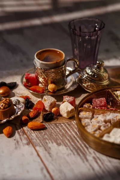 Traditionelles türkisches Vergnügen auf Bayram — Stockfoto
