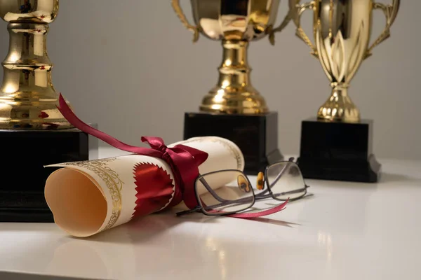 Troféu Com Conceito Educação — Fotografia de Stock