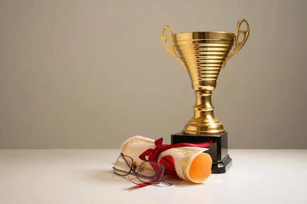 Troféu Com Conceito Educação — Fotografia de Stock