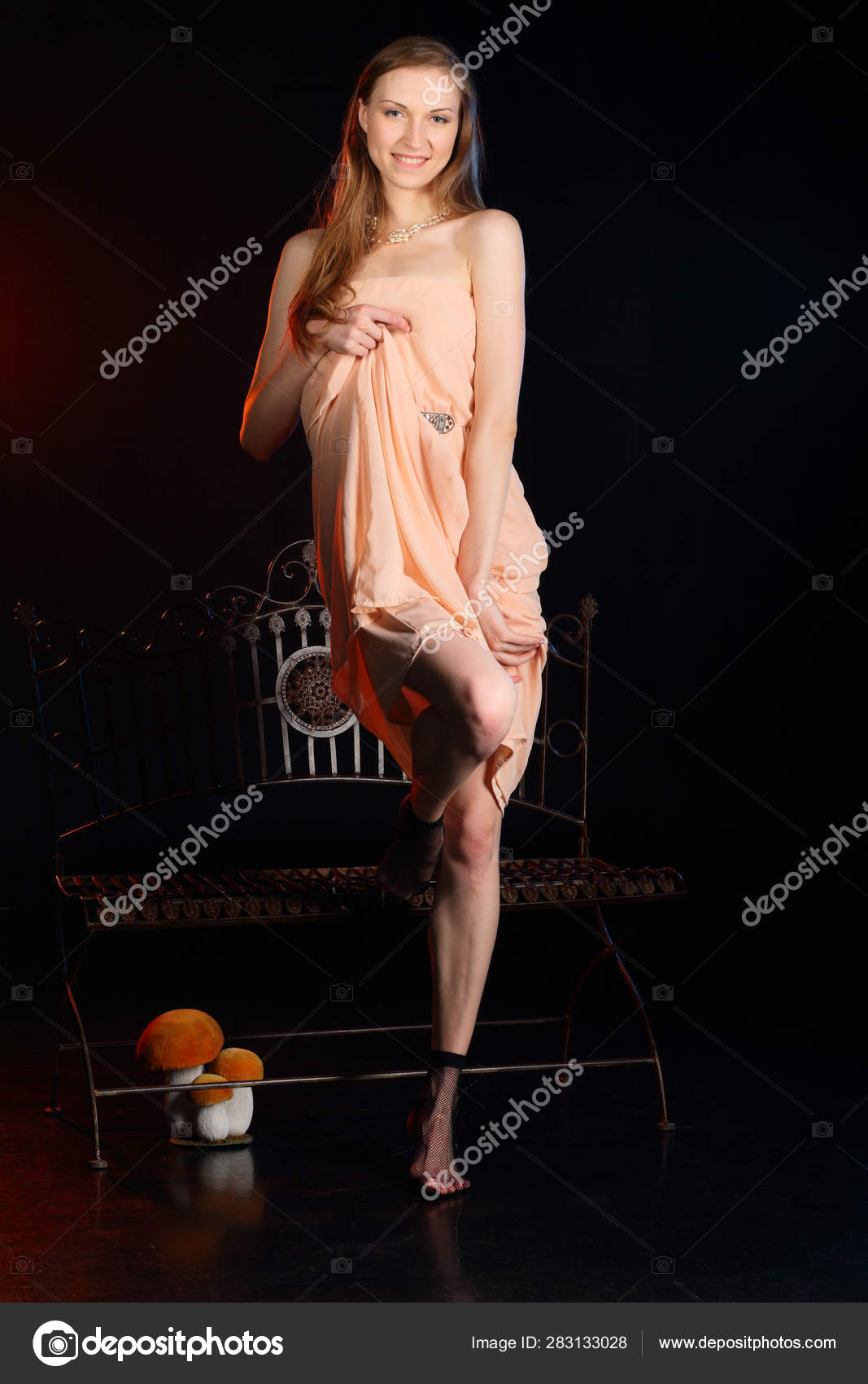 https://st4.depositphotos.com/1799830/28313/i/1600/depositphotos_283133[001-999]-stock-photo-studio-portrait-beauty-sexual-woman.jpg