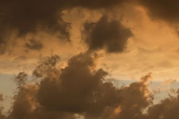 Wolken Bij Zonsondergang Rome Stockafbeelding