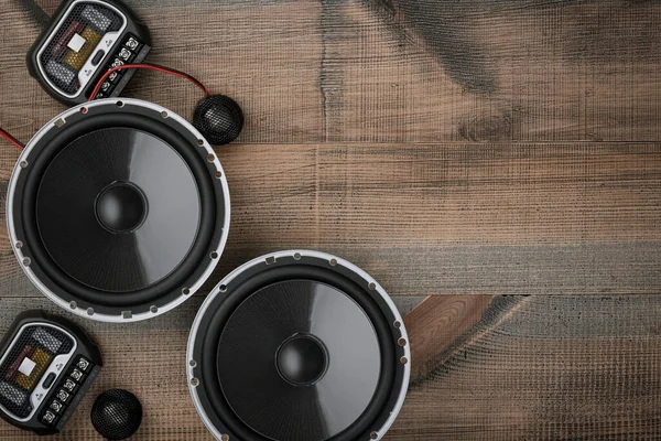 Araba sesi, araba hoparlörleri ve aksesuarları. Üst görünüm. 
