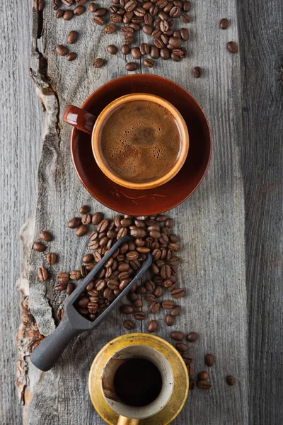 Kaffekopp Och Kaffebönor Trä Bakgrund T0P — Stockfoto