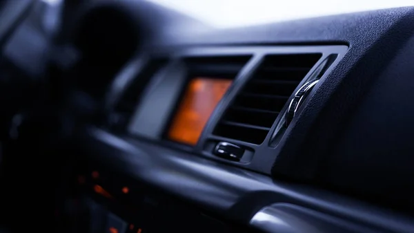 Buttons of radio, dashboard, climate control in car close up — Stock Photo, Image