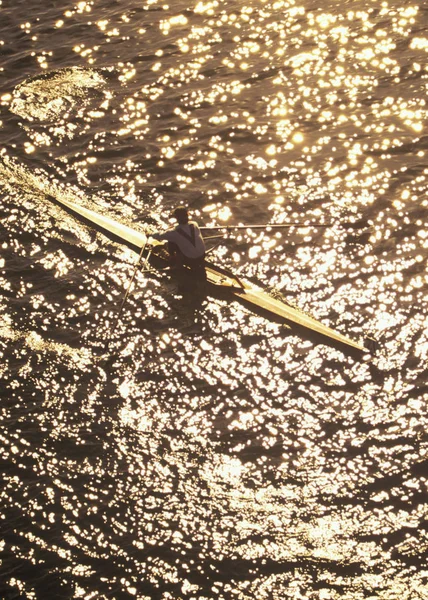 Висока Кут Зору Невпізнанним Людина Гребні Човни Лося Озеро Заході — стокове фото