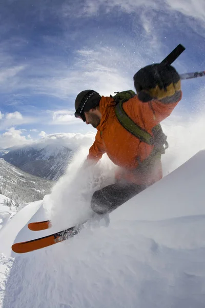 Narciarz Dokonywanie Niektórych Proszku Skręcić Backcountry Kicking Horse Resort Golden — Zdjęcie stockowe