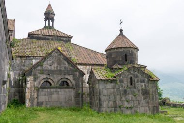 Alaverdi, Ermenistan - Haghpat köyündeki Haghpat Manastırı, Alaetti, Lori, Ermenistan. Haghpat ve Sanahin Manastırı Dünya Mirası Bölgesi 'nin bir parçasıdır..