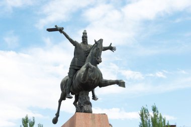 Erivan, Ermenistan - Erivan, Ermenistan 'daki VARDAN MAMIKOYAN Heykeli. 4.-5. yüzyıl Ermeni askeri lideri.,