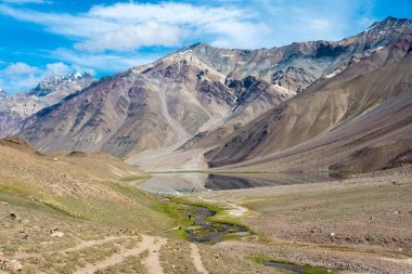 Himachal Pradesh, Hindistan - Chandra Taal (Ay Gölü) Lahaul ve Spiti, Himachal Pradesh, Hindistan.