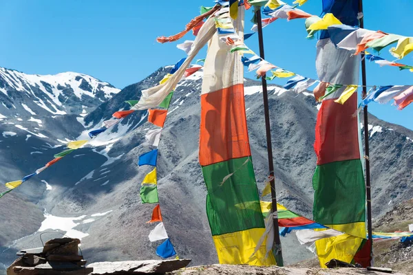 Himachal Pradesh India Θιβετιανή Σημαία Προσευχής Στο Πέρασμα Kunzum Kunzum — Φωτογραφία Αρχείου