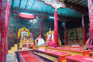 Ladakh, Hindistan - Leh, Ladakh, Jammu ve Kashmir 'deki Chemrey Manastırı (Chemrey Gompa). Manastır aslında 1664 yılında inşa edildi..