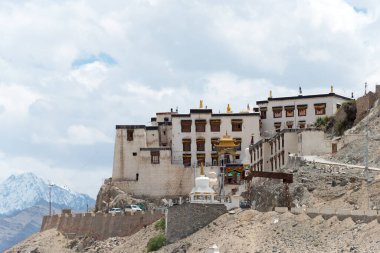 Ladakh, Hindistan - Spituk Manastırı (Spituk Gompa) Ladakh, Jammu ve Kashmir, Hindistan. Manastır aslında 11. yüzyılda inşa edildi..