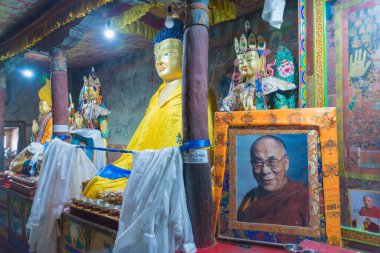 Ladakh, Hindistan - Hindistan 'da Thikse Manastırı' ndaki Buda Heykeli (Thikse Gompa), Ladakh, Jammu ve Kaşmir, Hindistan.