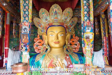 Ladakh, Hindistan - Hindistan 'da Thikse Manastırı' ndaki Buda Heykeli (Thikse Gompa), Ladakh, Jammu ve Kaşmir, Hindistan.