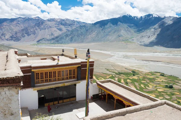 Zanskar, Hindistan - Zanskar, Ladakh, Jammu ve Kashmir 'deki Kursha Manastırı (Karsha Gompa).