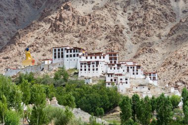 Ladakh, Hindistan - Ladakh, Jammu ve Kashmir 'deki Likir Manastırı (Likir Gompa). Manastır 1065 yılında yeniden inşa edildi..