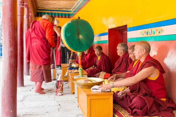 Ladakh Indie Mnisi Klasztorze Matho Matho Gompa Ladakh Jammu Kaszmirze — Zdjęcie stockowe