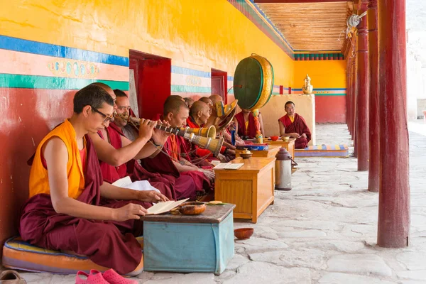 Ladakh Índia Monges Mosteiro Matho Matho Gompa Ladakh Jammu Caxemira — Fotografia de Stock