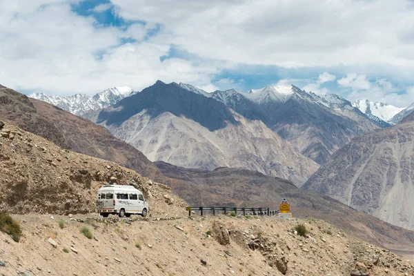 Ladakh India Hermosa Vista Panorámica Desde Diskit Khardung Pass 5359M — Foto de Stock