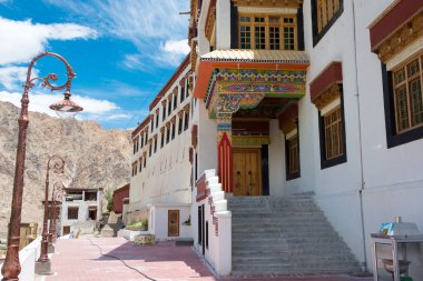 Ladakh, Hindistan - Leh, Ladakh, Jammu ve Kashmir 'deki Phyang Manastırı. Manastır aslında 1515 yılında inşa edildi..