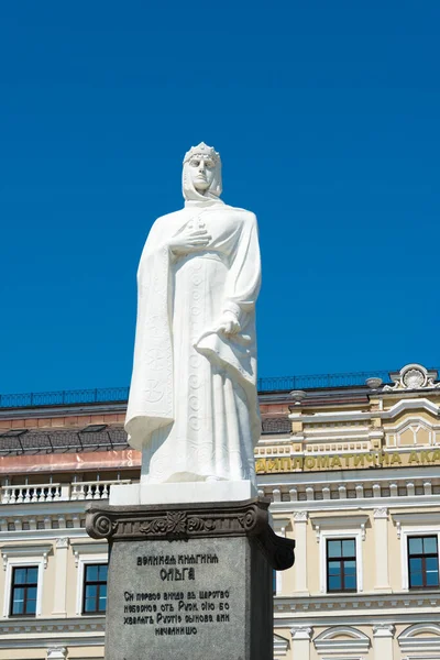 Kiev Oekraïne Monument Voor Prinses Olga Een Beroemde Historische Site — Stockfoto