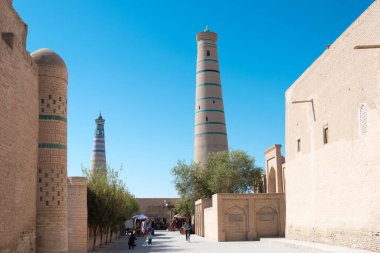 Khiva, Özbekistan - Özbekistan 'ın Khiva kentindeki antik Itchan Kala kenti. Itchan Kala Unesco Dünya Mirası Bölgesi.
