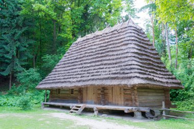 Lviv, Ukrayna - Lviv 'deki Halk Mimarisi ve Kırsal Yaşam Müzesi. Lviv, Ukrayna 'da ünlü bir tarihi mekan..