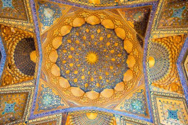 Semerkant, Özbekistan - Ak-Saray Anıt Mezarı 'nın Tavanı. Semerkant, Özbekistan 'da ünlü tarihi bir yer..