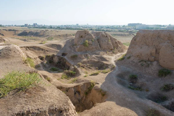Semerkant, Özbekistan - Özbekistan 'da Antik Afrasiyab şehrinin kalıntıları (MÖ 500 - MS 1220). Semerkand 'ın bir parçasıdır - Kültür Kavşağı Dünya Mirası Alanı.