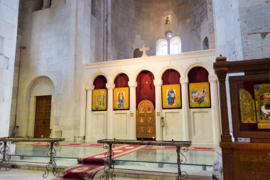 Kutaisi, Gürcistan - Kutaisi, Imereti, Georgia 'daki Bagrati Katedrali. UNESCO, Bagrati Katedrali 'ni 2017 yılında Dünya Mirası sahalarından kaldırdı..