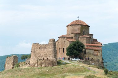 Mtskheta, Gürcistan - Jvari Manastırı, Mtskheta, Mtianeti, Gürcistan. Mtskheta 'nın Dünya Mirası Anıtları' nın bir parçasıdır..