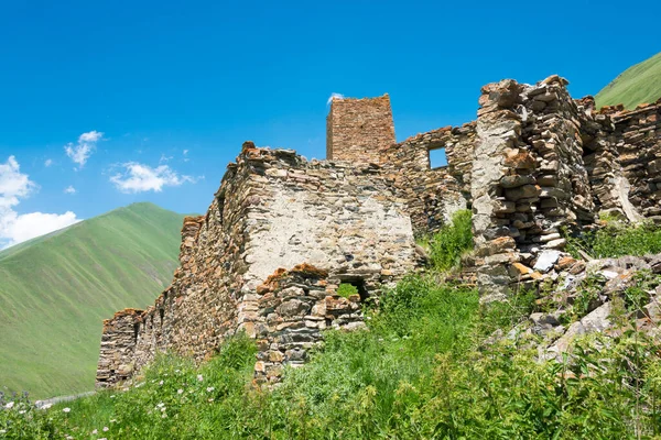 Kazbegi Georgia Ruinas Fortaleza Zakagori Valle Truso Cerca Montaña Del — Foto de Stock