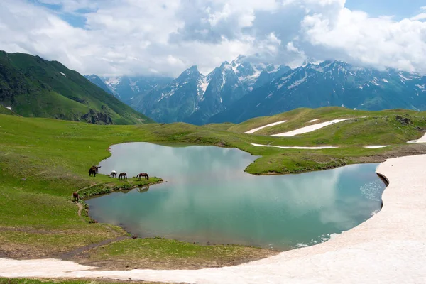 Mestia Georgia Mestia Dan Koruldi Göllerine Doğru Yürüyüş Yolu Mestia — Stok fotoğraf