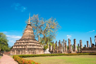 Sukhothai, Tayland - Sukhothai Tarih Parkı, Sukhothai, Tayland 'da Wat Mahathat. Sukhothai ve Associated Historic Towns Dünya Mirası Bölgesi 'nin bir parçasıdır..