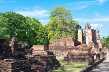 Sukhothai, Tayland - Sukhothai Tarih Parkı, Sukhothai, Tayland 'da Wat Mahathat. Sukhothai ve Associated Historic Towns Dünya Mirası Bölgesi 'nin bir parçasıdır..