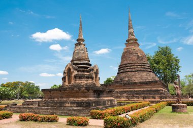 Sukhothai, Tayland - Wat Sra Sri Sukhothai Tarih Parkı, Sukhothai, Tayland. Sukhothai ve Associated Historic Towns Dünya Mirası Bölgesi 'nin bir parçasıdır..