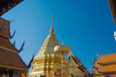 Chiang Mai, Tayland - Wat Phrathat Doi Suthep, Chiang Mai, Tayland. Tapınak ilk olarak 1383 yılında inşa edildi..