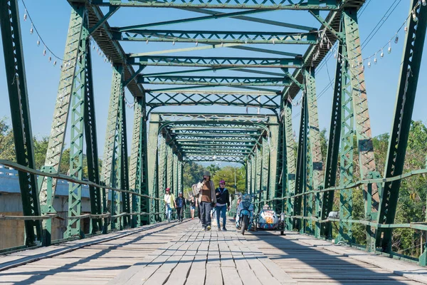 Pai, Tayland - Pai Tarihi Köprüsü (Pai Memorial Bridge) Mae Hong Son Bölgesi, Tayland. Anıt köprü 1942 yılında İkinci Dünya Savaşı sırasında inşa edildi..