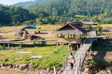 Pai, Tayland - Pai Bamboo Köprüsü (Boon Ko Ku So), Mae Hong Son Eyaleti, Tayland.