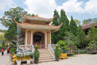 Dalat, Vietnam Truc Lam Zen Manastırı. Dalat, Vietnam 'da ünlü bir tarihi mekan..