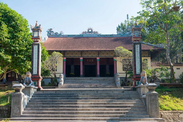 Dalat Vietnam Linh Son Pagoda Chua Linh Son 越南达拉特的一个著名的历史遗迹 — 图库照片