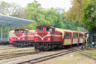 Chiayi, Tayvan - Chiayi, Tayvan 'daki Beimen Tren İstasyonunda Alishan Ormanı Demiryolu.